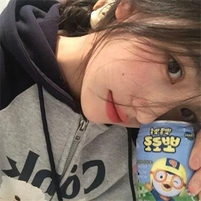 芙洛拉与儿子
